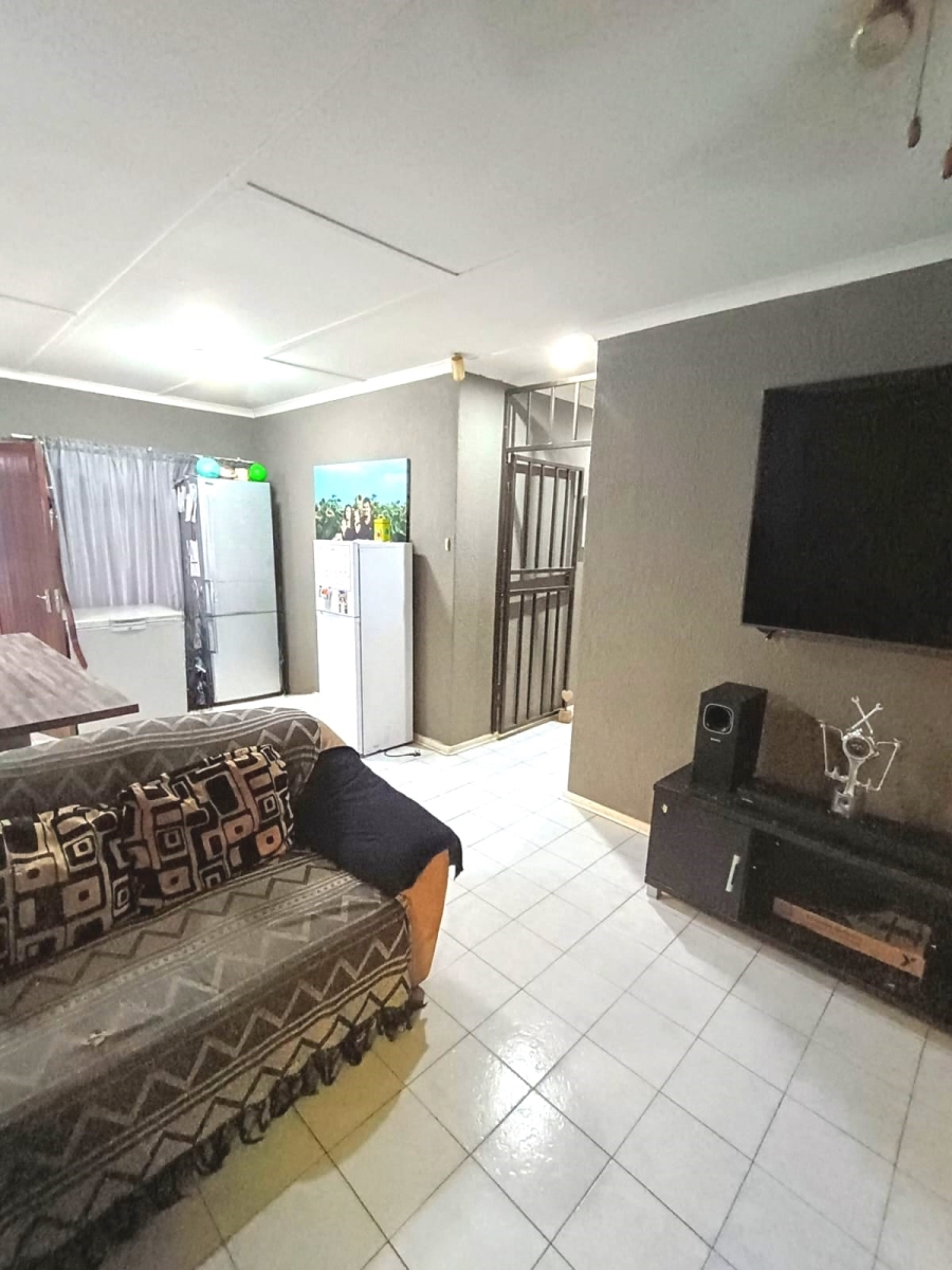 3 Bedroom Property for Sale in Safari Gardens North West